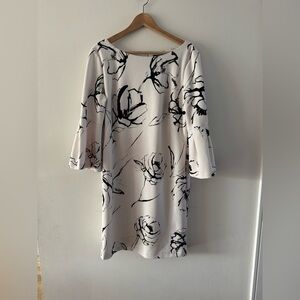 Ralph lauren dress - beautiful pattern amazing fit!